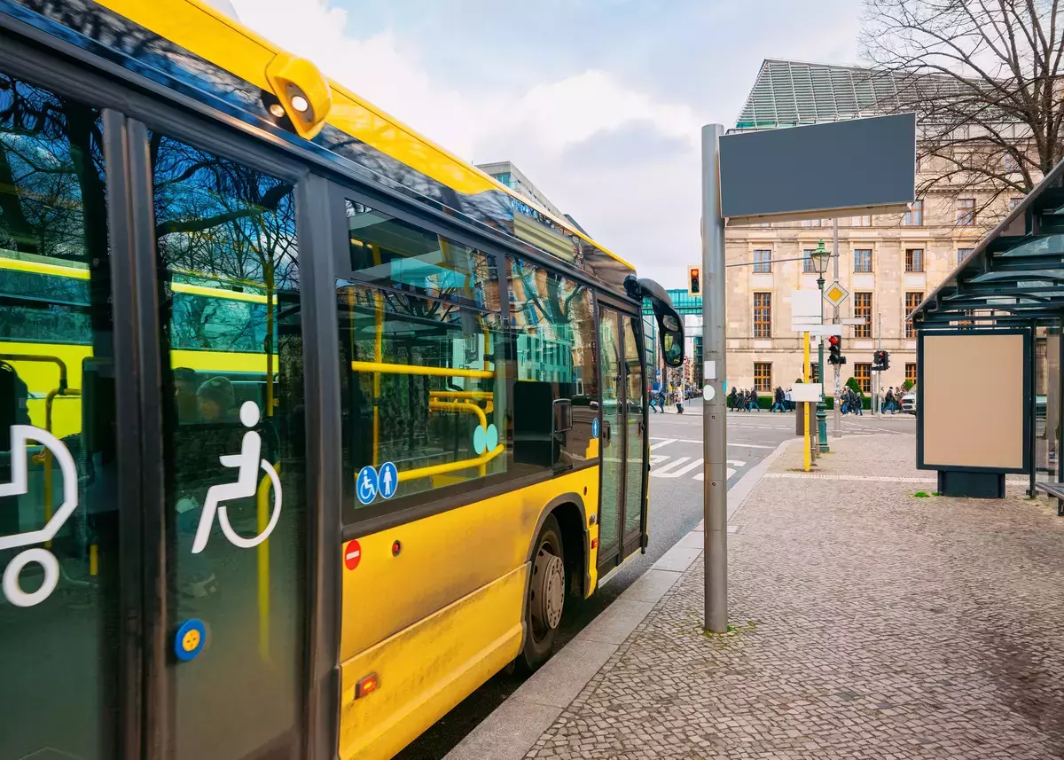 Bus, ÖPNV und Nahverkehr